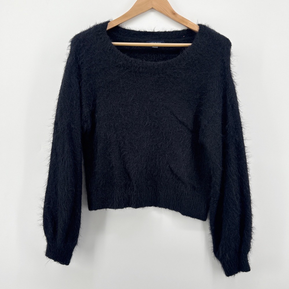 American Eagle Outfitters Fuzzy Black Cropped Sweater Size Small Long Sleeves
